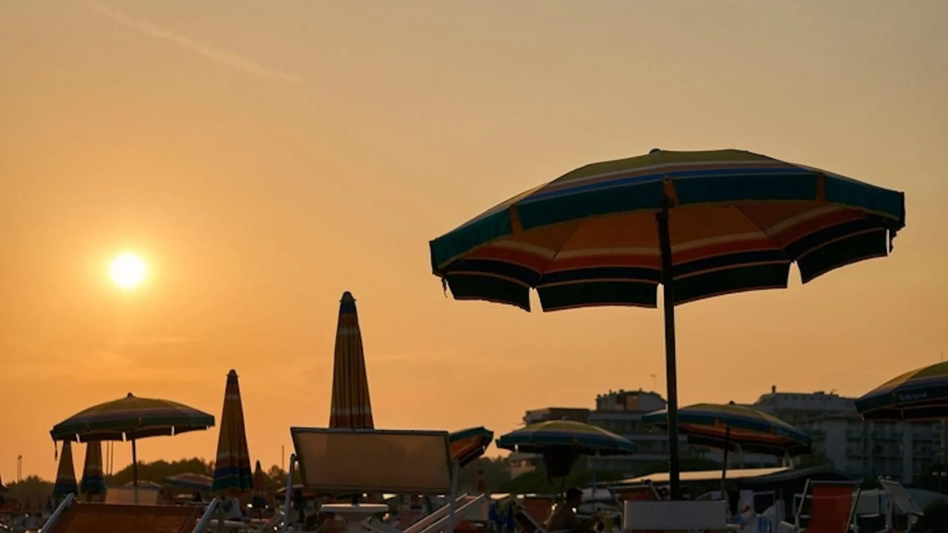 Bright Fllat Near The Beach In Бибионе Италия